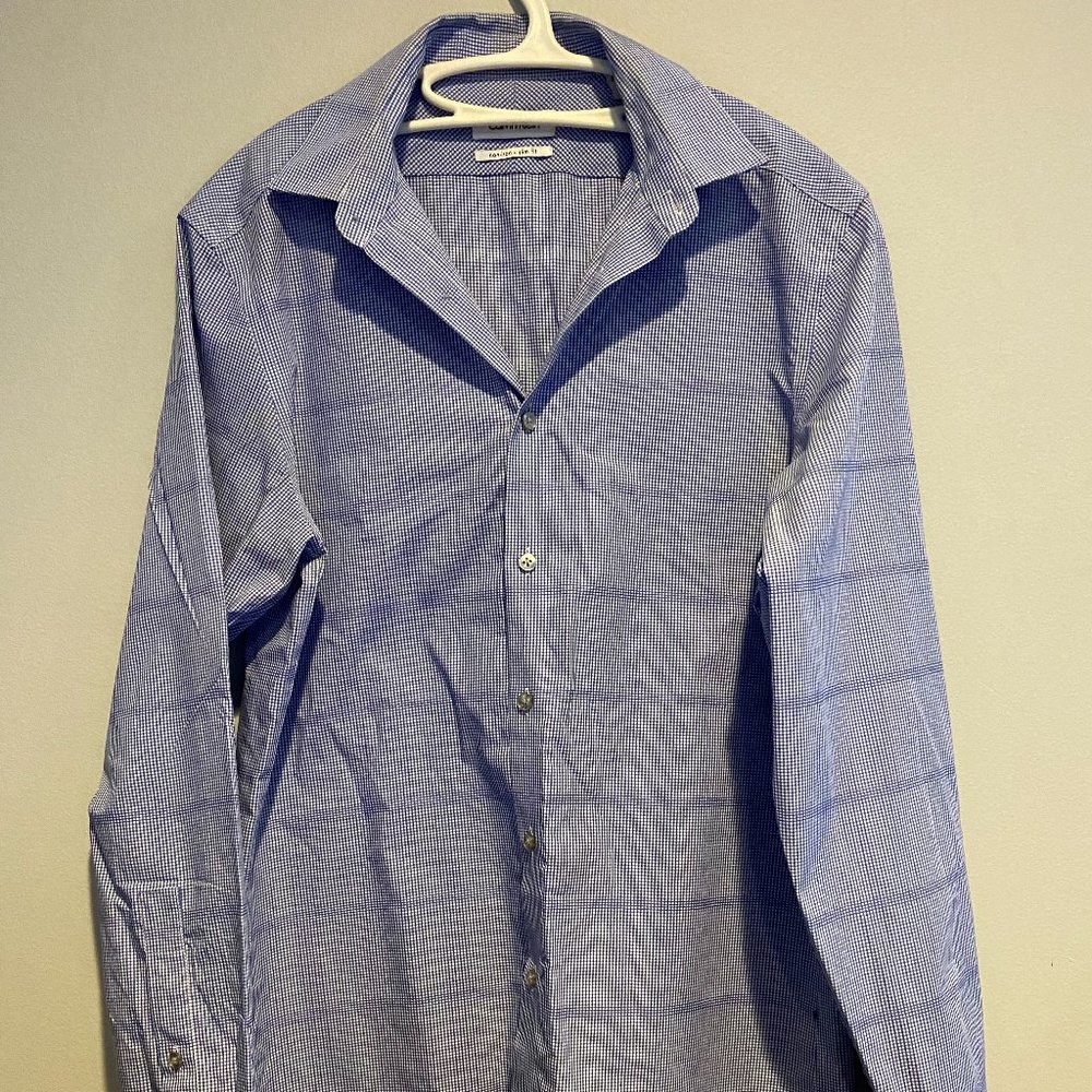 Calvin Klein Slim Fit Men's Dress Shirt - Small 32/33